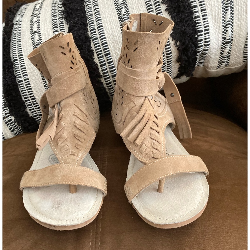 Suede sandals size 8.